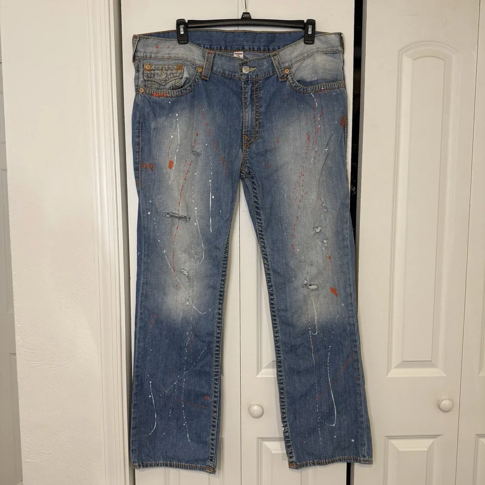 True Religion World Tour sz 42 by 34 Distressed Destroyed Ripped Painted Jeans